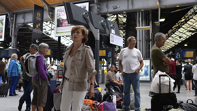 Tourist season under threat? No end in sight to paralyzing French train strike
