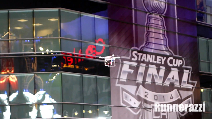 Hockey fans take down 'LAPD drone' amid Stanley Cup revelry (VIDEO)