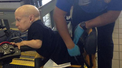 TSA agent stops man from boarding plane, questions existence of the District of Columbia
