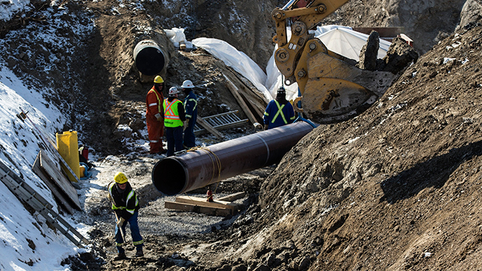 Canada approves pipeline to Asia but faces enraged opponents