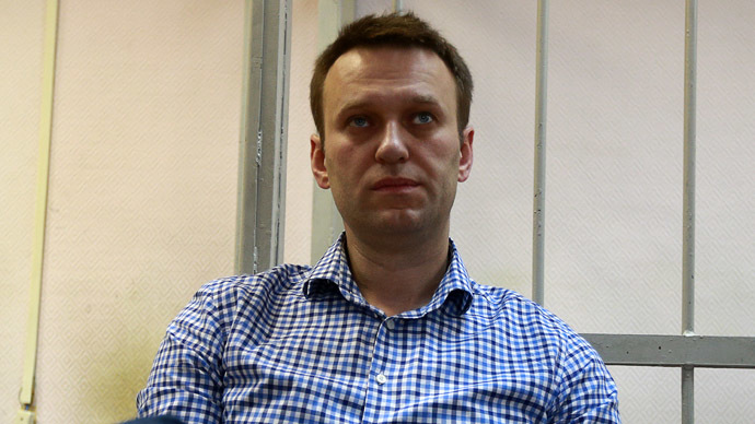 Investigators in $3mn embezzlement case search Navalny apartment