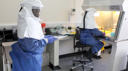 UK faces possible Ebola outbreak, Hammond warns