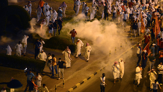 Kuwait rally dispersed with tear gas and stun grenades (PHOTOS, VIDEO)