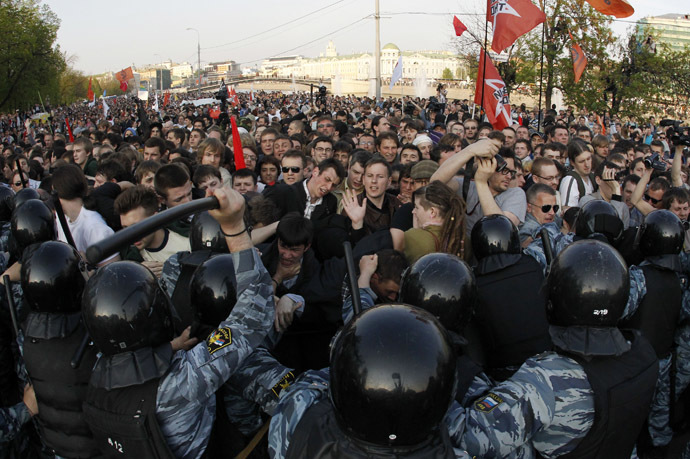 Russian riot police scuffle with protestors during the "march of the million" opposition protest in central Moscow May 6, 2012. (Reuters/Mikhail Voskresensky)