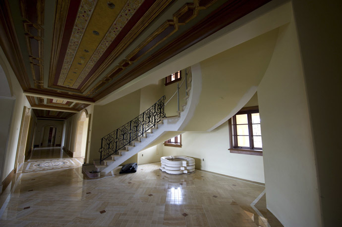 The staircase on a ground floor area of a for sale, $37 million dollar luxury home at One Pelican Hill Road North is seen in Newport Beach, California (Reuters/Lori Shepler)