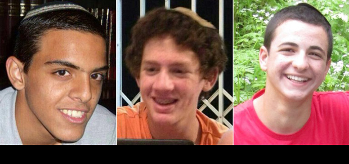 A combination of undated family handout pictures made on June 18, 2014 shows the three Israeli teenagers believed kidnapped by Palestinian militants, (From L to R) Eyal Yifrach, 19, Naftali Frenkel, 16 and Gilad Shaar, 16. (AFP Photo)