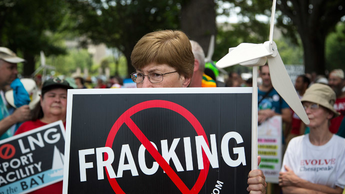Hundreds rally in DC against fracked gas exports