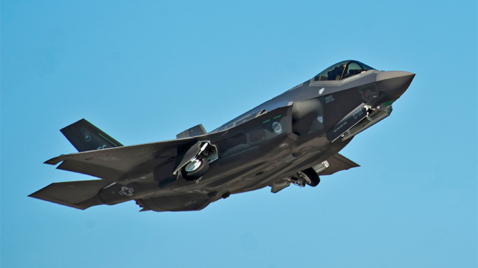 Pentagon bars F-35s from Farnborough airshow after engine problems