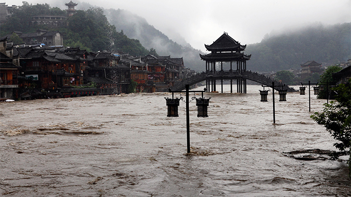 Heavy rainfall, flooding distress over 1mn in China (PHOTOS)