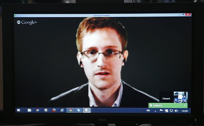 Edward Snowden (Reuters / Vincent Kessler)