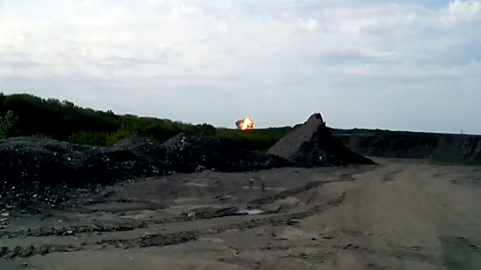 Malaysia Airlines MH17 crash caught on film (VIDEO)