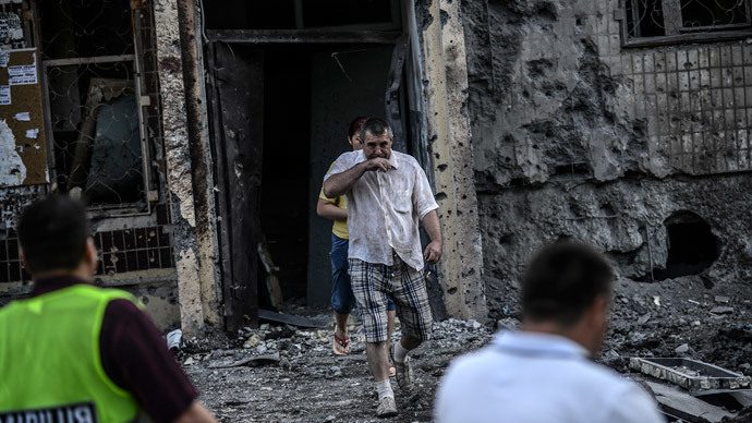 Shells hit residential buildings, park as Kiev’s forces bombard Donetsk