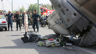 39 killed as airliner crashes near Tehran's Mehrabad Airport (VIDEO)