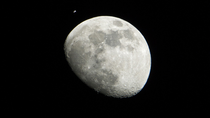 ​China to launch moon orbiter to test soil recovery mission technologies