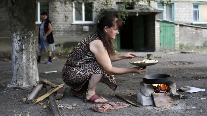 On the brink of survival: No electricity, water, communications in besieged Lugansk, E. Ukraine