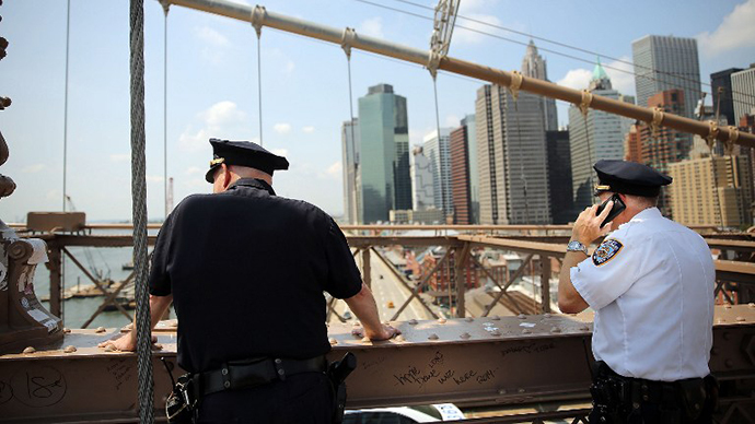German artists claim responsibility for Brooklyn Bridge ‘white flag’ incident