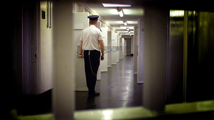 UK prisoners detained in cells without power or running water for 2 days