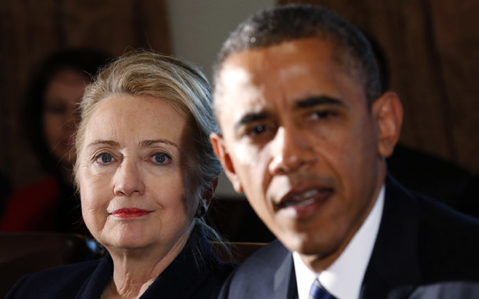 Hillary Clinton (L) and U.S. President Barack Obama (Reuters/Kevin Lamarque)