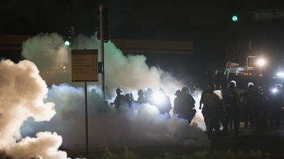 Night of fierce riots: Ferguson madness as witnessed by RT news team (PHOTOS, VIDEO)