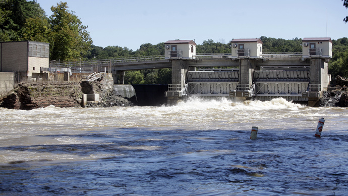 DuPont pushing for lenient plan in cleaning up toxic former munitions plant