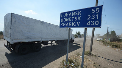 Russian Red Cross volunteers ready to escort aid convoy to Lugansk, E. Ukraine