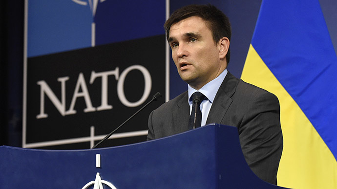 Ukraine moves to drop non-aligned status, apply for NATO membership