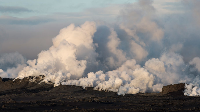 Bardarbunga: Iceland cuts aviation alert level to orange from red