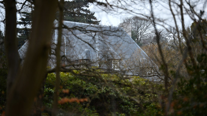 The house of late Russian tycoon Boris Berezovsky in Sunningdale, Berkshire, southwest of London.(AFP Photo / Ben Stansall)