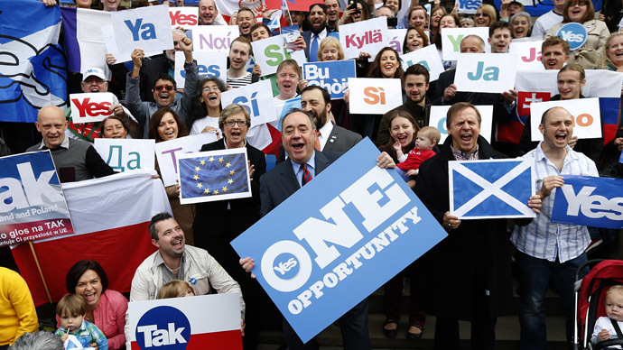 ‘Please don’t go’: Cameron and Co. make desperate plea to Scots to stay in the Union