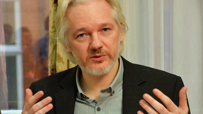 Spying and storing: Assange says 'Google works like NSA'