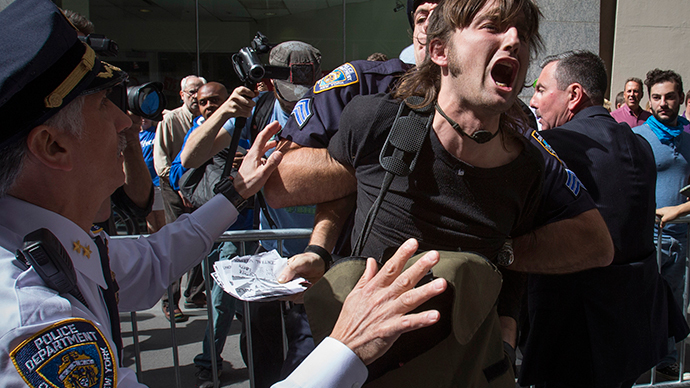 Flood Wall Street ends with mass arrests after day-long protest (PHOTOS)