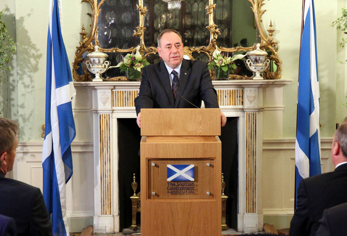 Scotland's First Minister Alex Salmond speaks during a news conference in Edinburgh in this September 19, 2014. (Reuters/Scottish Government/Handout via Reuters)