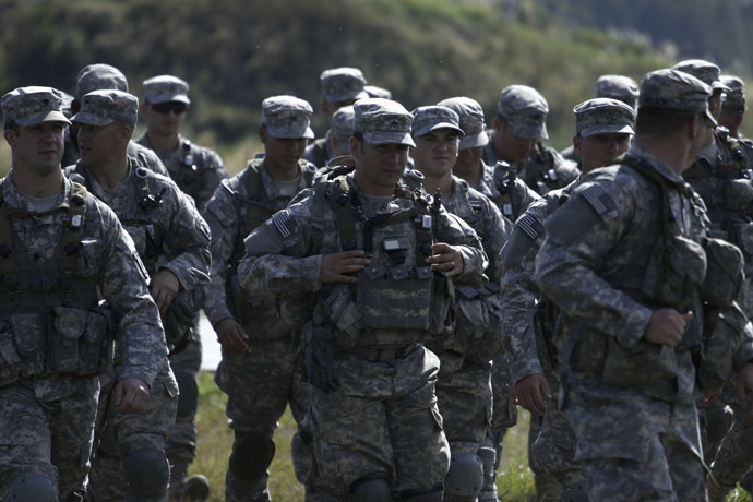 U.S. servicemen take part in military exercises outside the town of Yavoriv near Lviv, September 19, 2014. (Reuters/Roman Baluk)