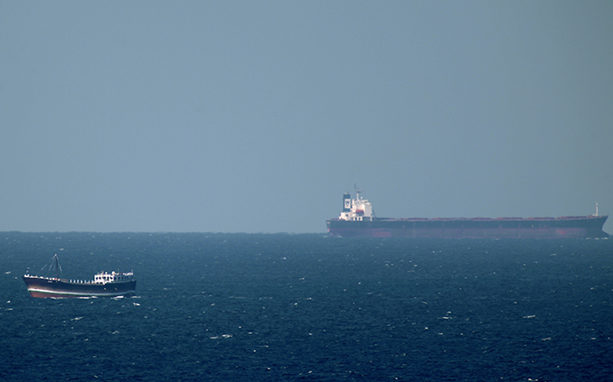 An oil tanker cruises towards the Strait of Hormuz (AFP Photo)