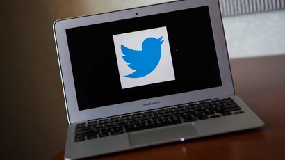 Money tweets! French bank users can now send money with Twitter