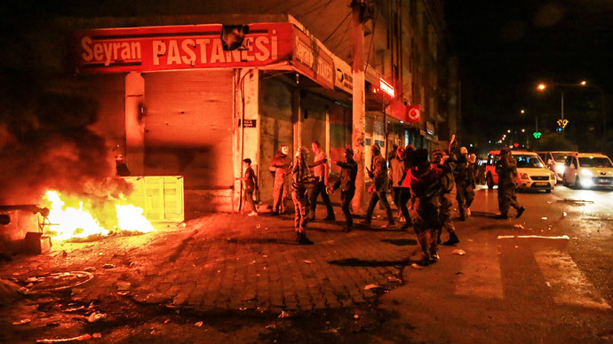 Kurdish rallies in Turkey turn bloody, up to 21 killed (PHOTOS, VIDEO)