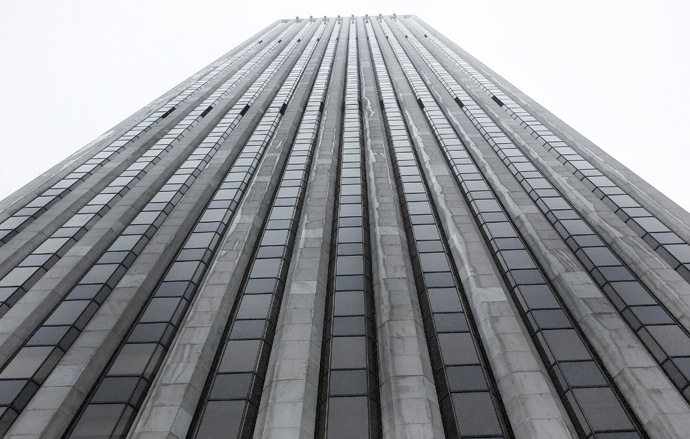 The General Motors building was bought by Chinese investor Zhang Xin last year. Photo taken March 8, 2013. (Reuters/Shannon Stapleton)