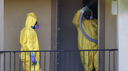 Blame game begins in US after nurse infected with Ebola