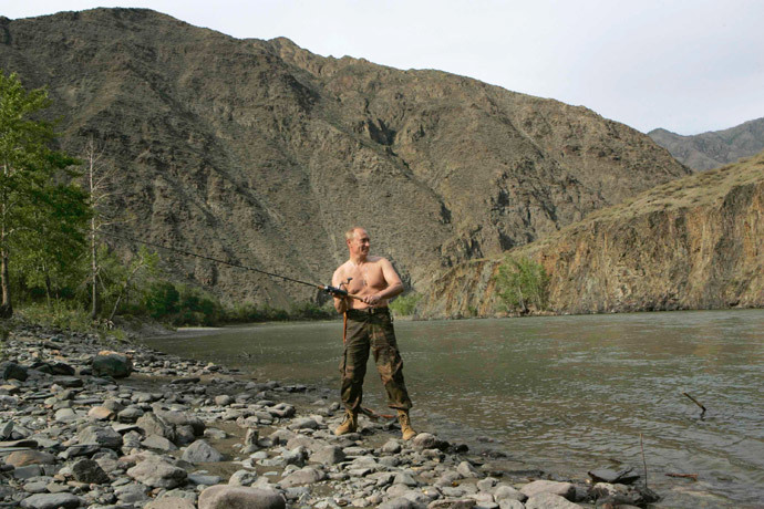 Russian President Vladimir Putin fishing on the Khemchik River in the Republic of Tuva. August 15, 2007. (RIA Novosti / Dmitry Astakhov) 