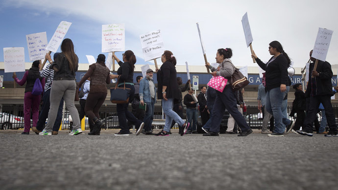 Ebola scare: LaGuardia on strike, 58% of Americans want to ban flights from W. Africa