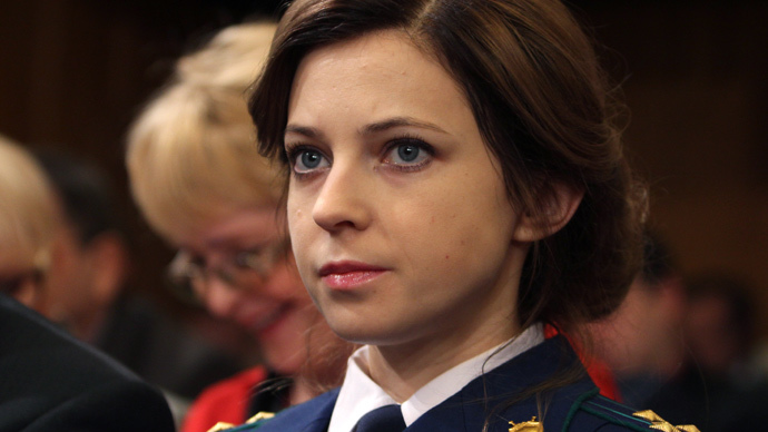 Now a brunette! Crimean prosecutor Poklonskaya parades new haircut & color