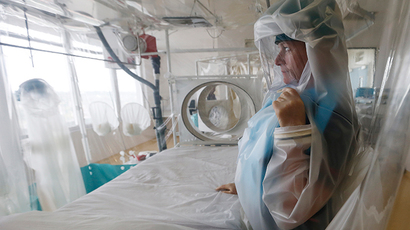 ​Ebola hospital ship docks in Sierra Leone in UK aid effort