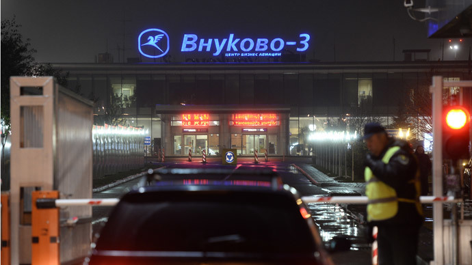 Checkpoint at Moscowâs Vnukovo Airport (RIA Novosti / Maksim Blinov)