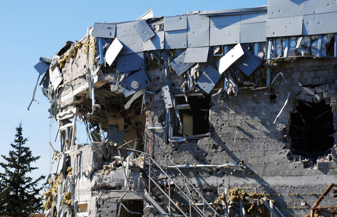 A destroyed building at Donetsk airport. (RIA Novosti / Gennady Dubovoy) 