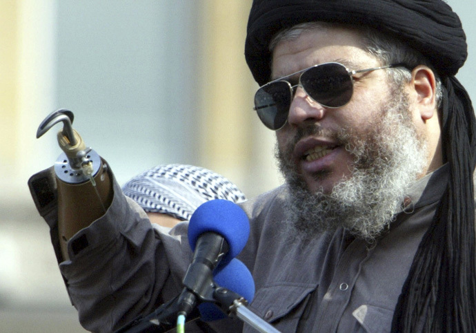 Muslim cleric, Abu Hamza al-Masri. (Reuters/Ian Waldie)