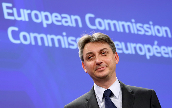 European Budget Commissioner Jacek Dominik addresses a news conference at the EU Commission headquarters in Brussels October 27, 2014. (Reuters / Francois Lenoir)