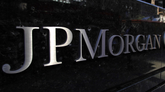 Show me the money: JPMorgan bankers top City pay grades at £461k a year
