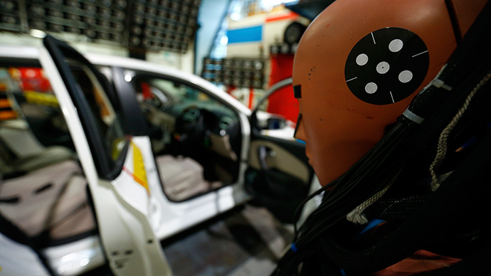 ​Crash dummies put on weight as obese Americans ‘more likely to die’ in accidents