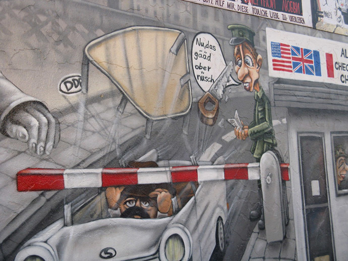 A mural dedicated to Heinz Meixner's escape in Berlin (Image from placetobe.info)
