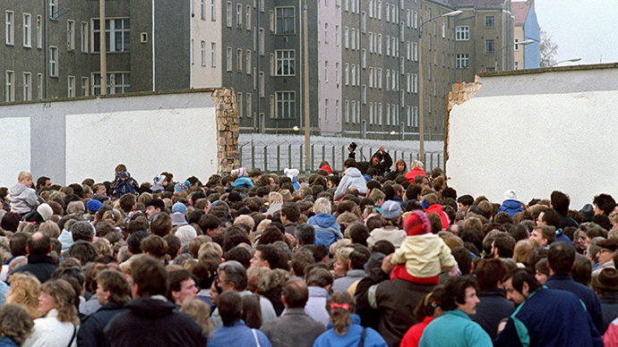 A third of Russians think Cold War did not end with fall of Berlin Wall